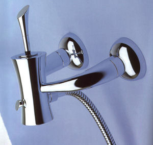 Torneiras, Sanitários