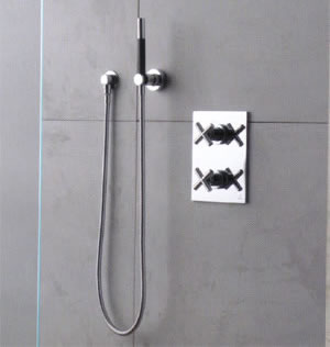 Torneiras, Sanitários